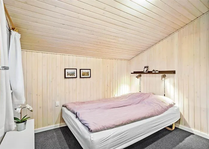 Holiday home Sj232-hejls-humlevaenget-8